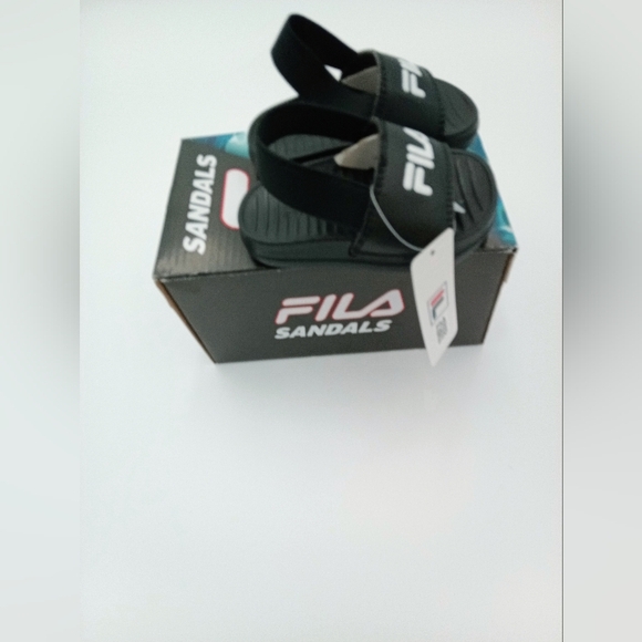 FILA Beyond Evo Black Sandals Infant Size 4 NIB - Picture 3 of 7